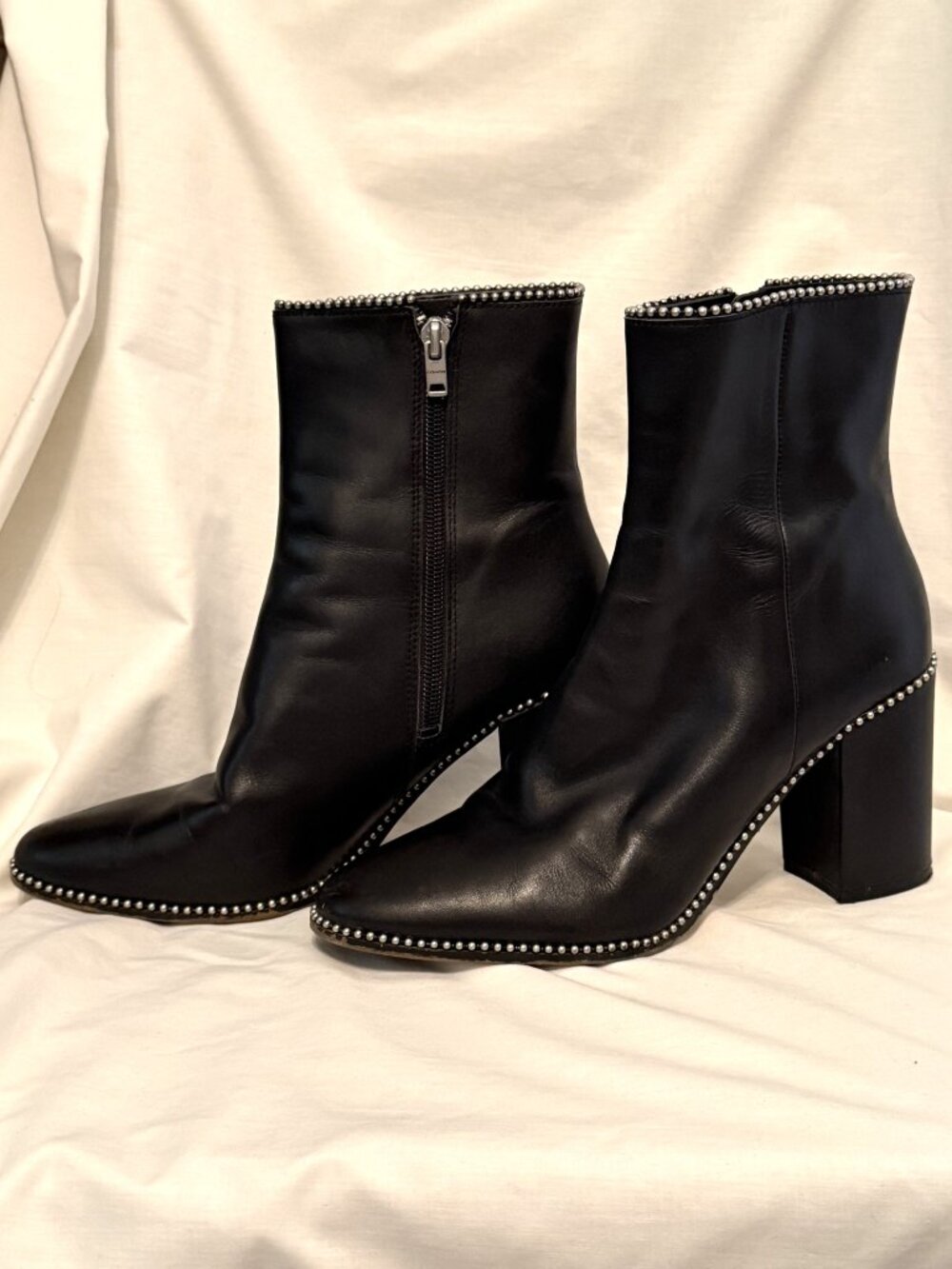 Coach Drea G4283 Womens 8B Black Leather Bead Trim Block Heel Ankle Boots - Picture 2 of 11
